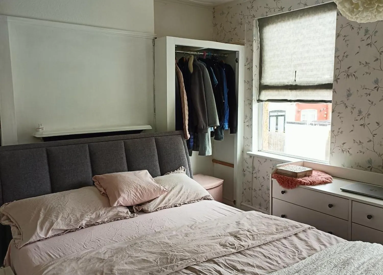 Kwatera prywatna Apartament Danial,S House Goodmayes Wielka Brytania